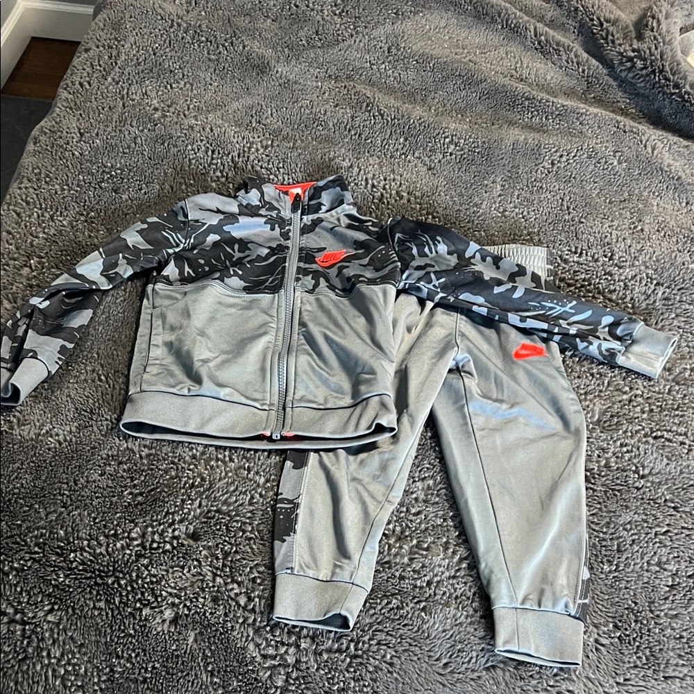 Nike Kids Camo Set - Black and Gray